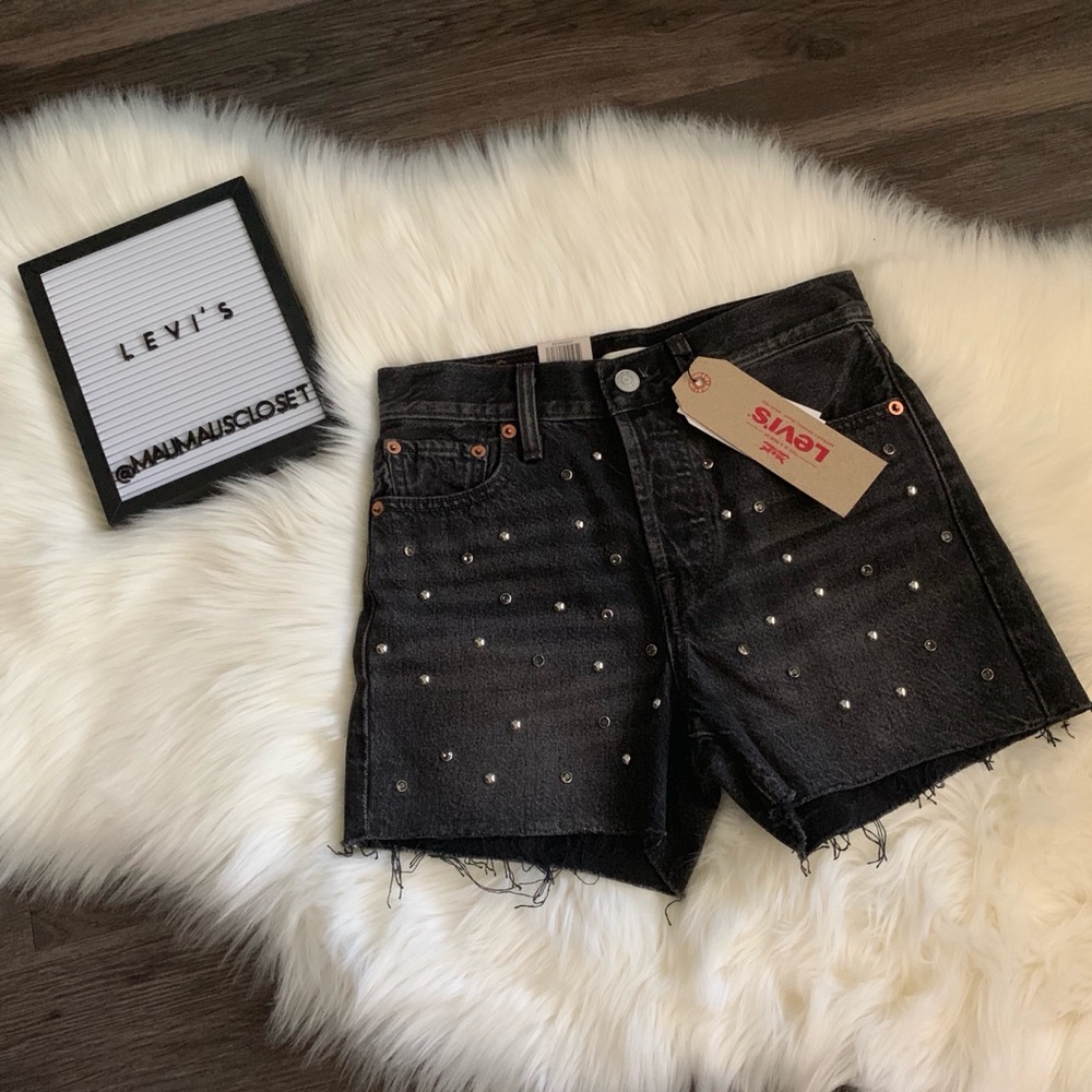 NWT Levi’s x Free People Wedgie Shorts with Studs
